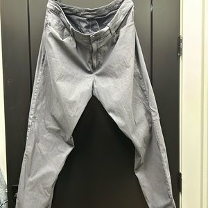 Lululemon man’s pant. 38x30 great for office wear